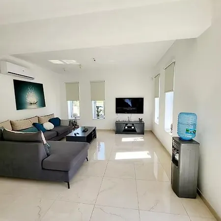 Relax With The Whole Family At Peaceful Location ! *