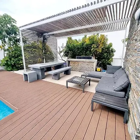Relax With The Whole Family At Peaceful Location ! Geroskipou
